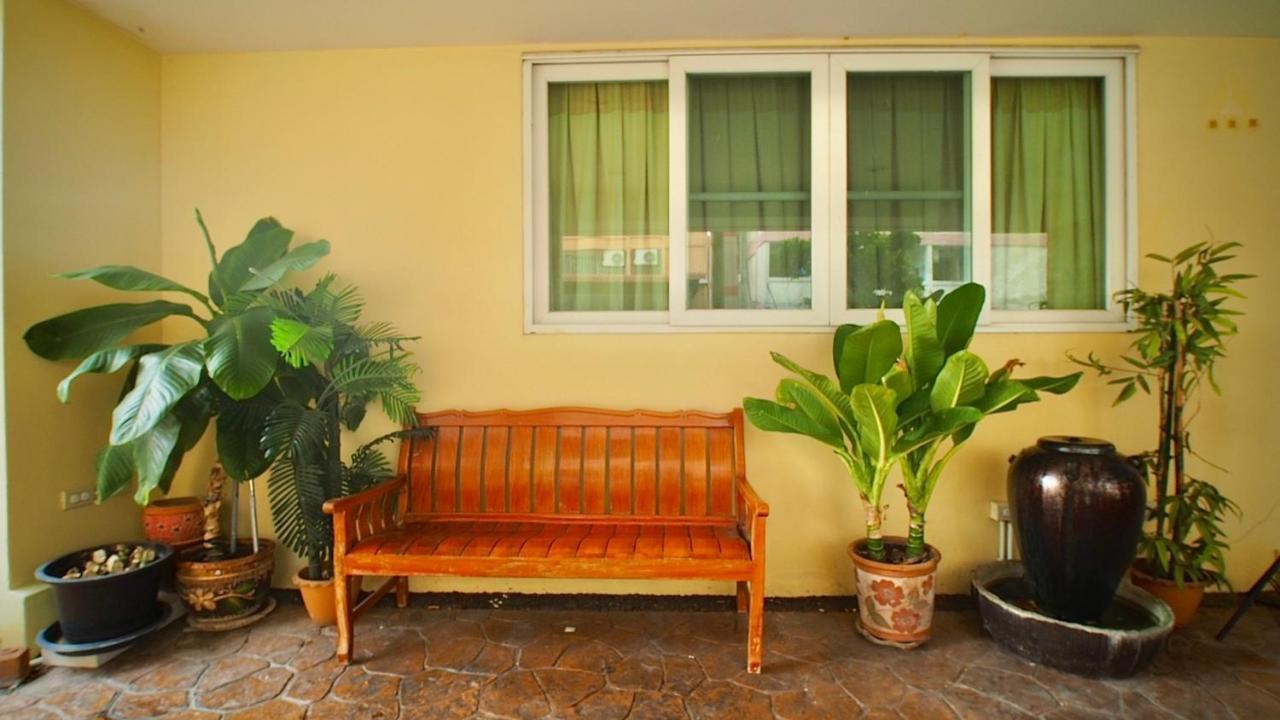 Salin Home Hotel Ramkhamhaeng Bangkok Exterior photo