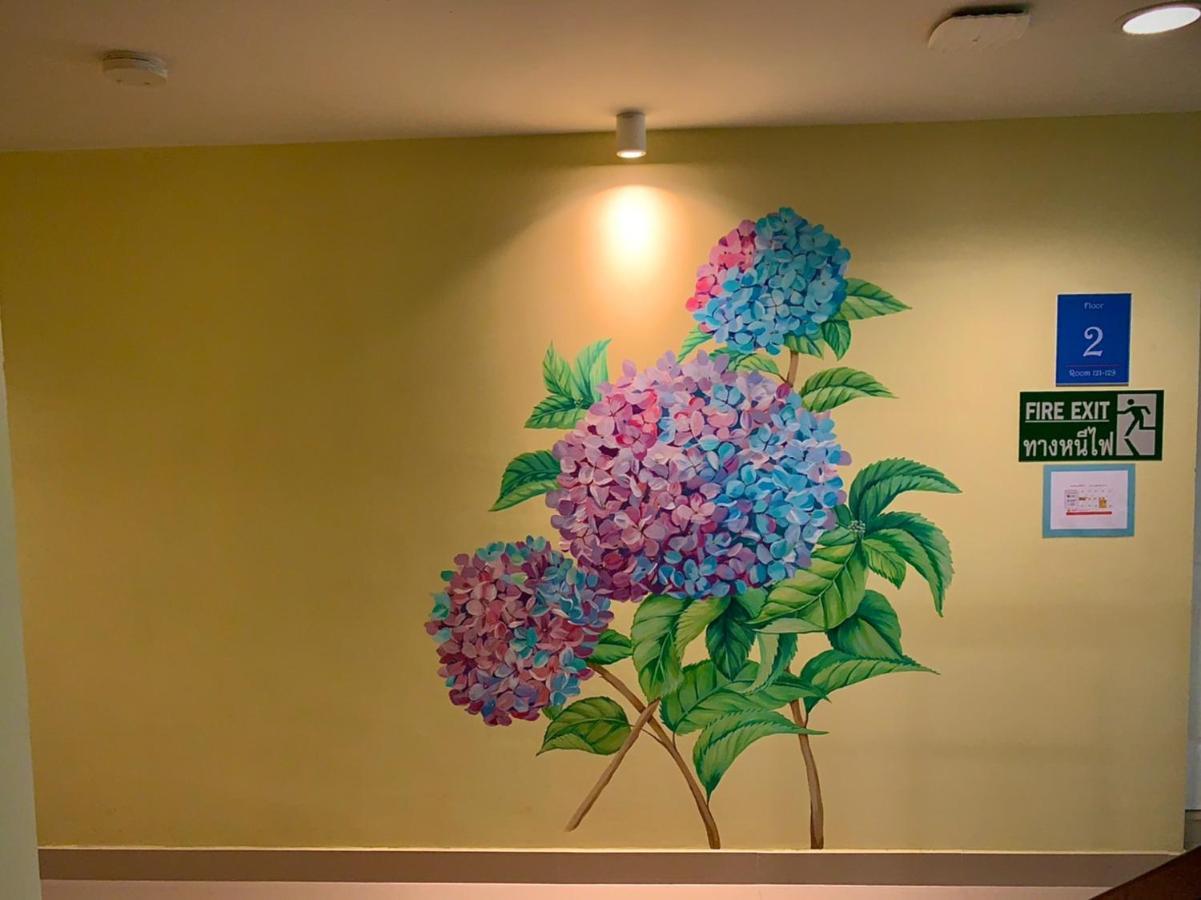 Salin Home Hotel Ramkhamhaeng Bangkok Exterior photo