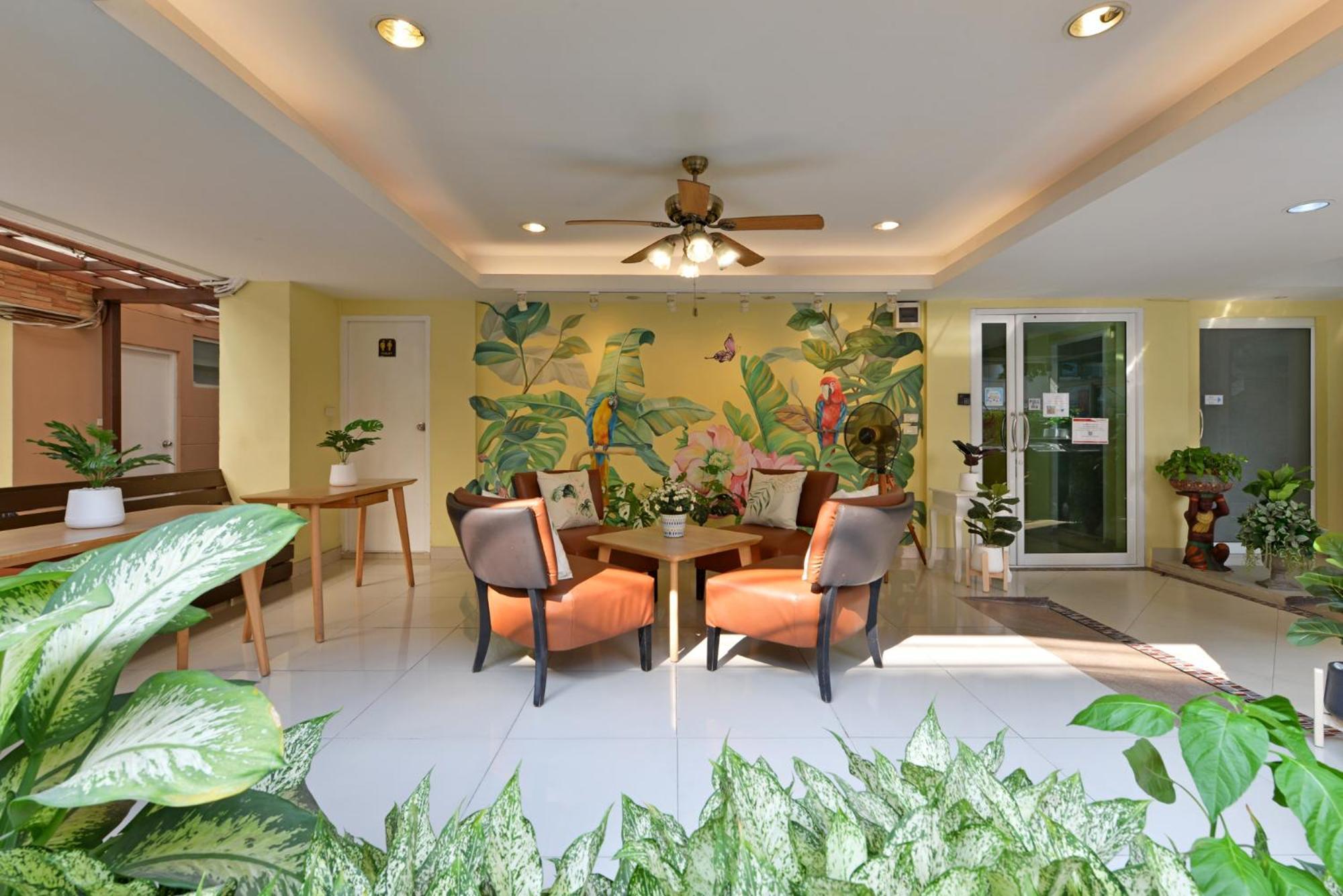 Salin Home Hotel Ramkhamhaeng Bangkok Exterior photo